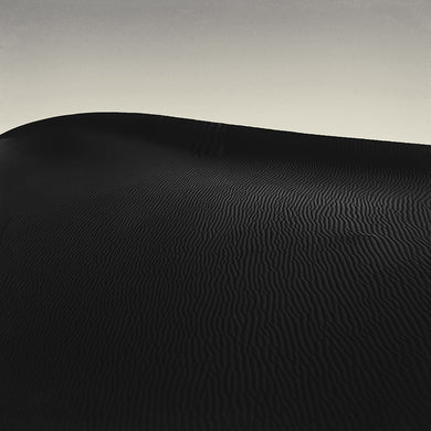 Sahara Song black and white